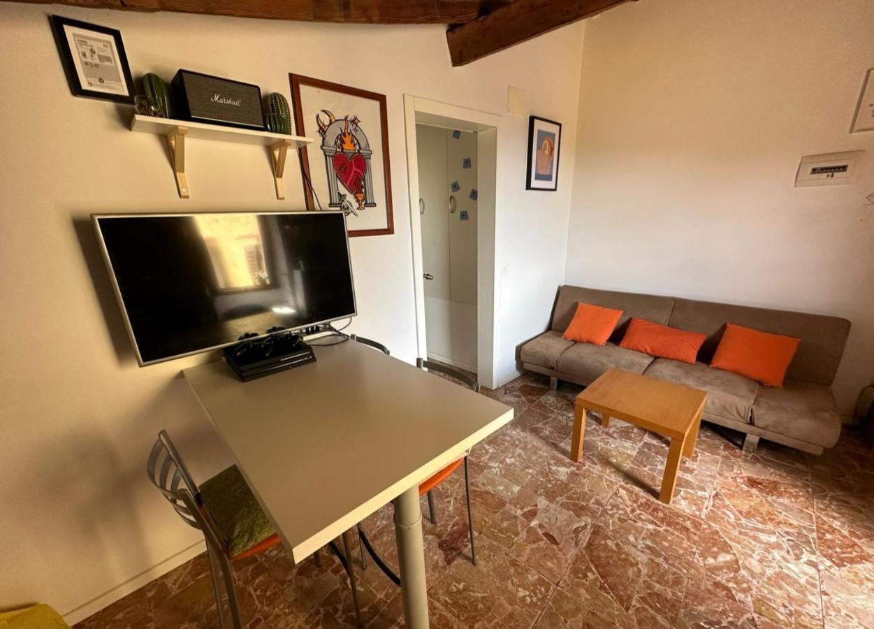 Luminoso Appartamento Con Vista Florens Exteriör bild